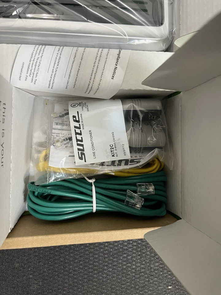 Actiontec C1000A 300 Mbps 4-Port Gigabit Wireless N Router - Image 3 of 4