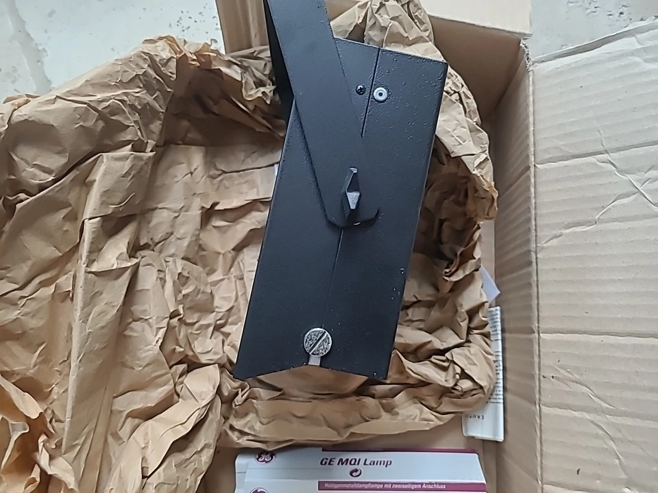 HQI Strahler 230V 50Hz 70 Watt Qualitätsprodukt Originalverpackt - Bild 3 von 4