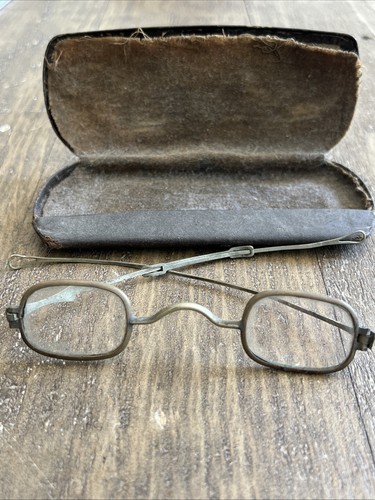 Antique Reading Glasses w/ Old Case Full Rimmed Adjustable Arm