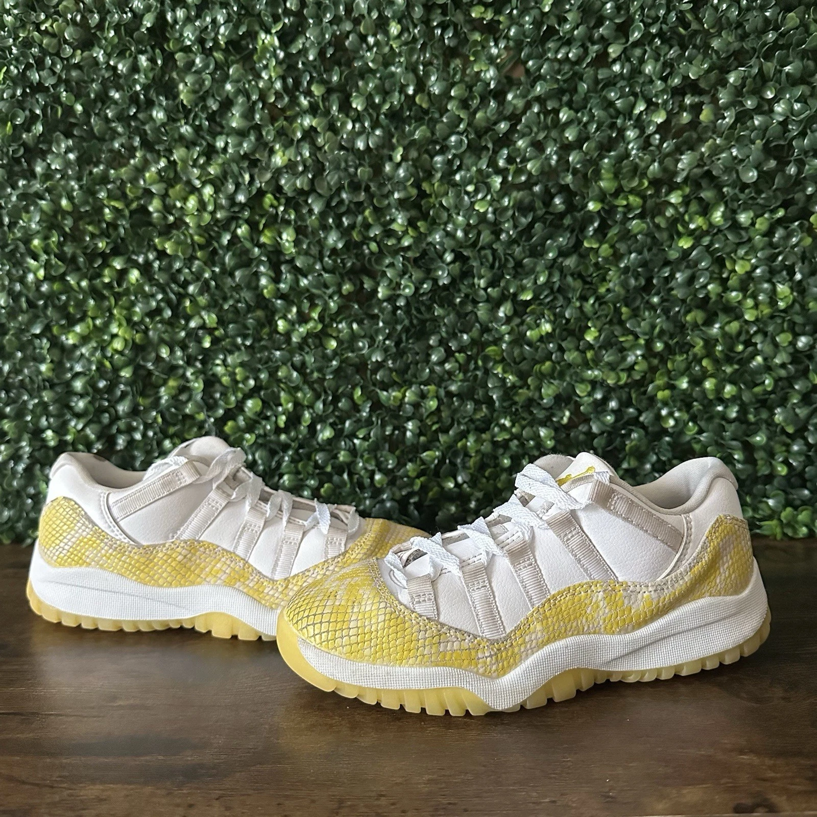 Scarpe Air Jordan 11 retrò basse gialle pelle di serpente 580522 107 bambini in età prescolare taglia 2