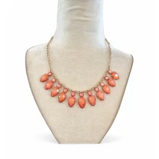 NWT Charming Charlie Coral Opal Statement Necklace with Earrings 