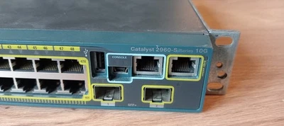Switch Cisco Catalyst 2960-S 48 Ports Gigabit + 2 SFP+ 10G Rack 1U WS-C2960S-48 - Photo 1/4