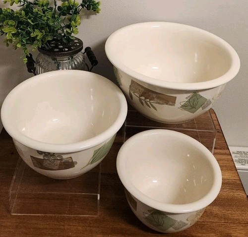 Set of 3 Corelle Coordinates Textured Leaves 1, 2, 3 Quart Mixing Bowls NEW - Picture 4 of 12