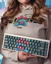 Limited Edition - Higround x Pokémon Summit 65+ Venasaur - Mechanical Keyboard