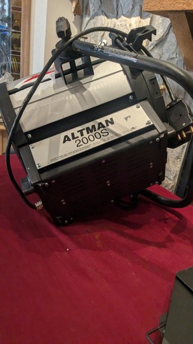 Altman 2000 S Stage Studio Light Backlight or Kicker Fixture 1000W - 第 8/12 張圖片