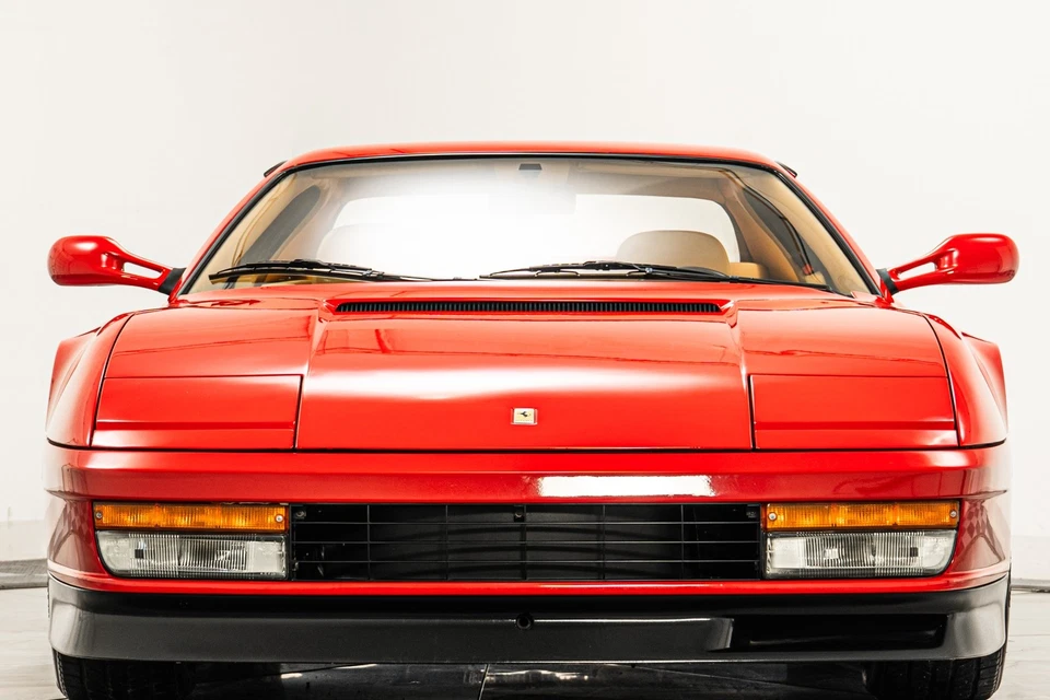 Ferrari Testarossa 1988  Foto 4 de 4