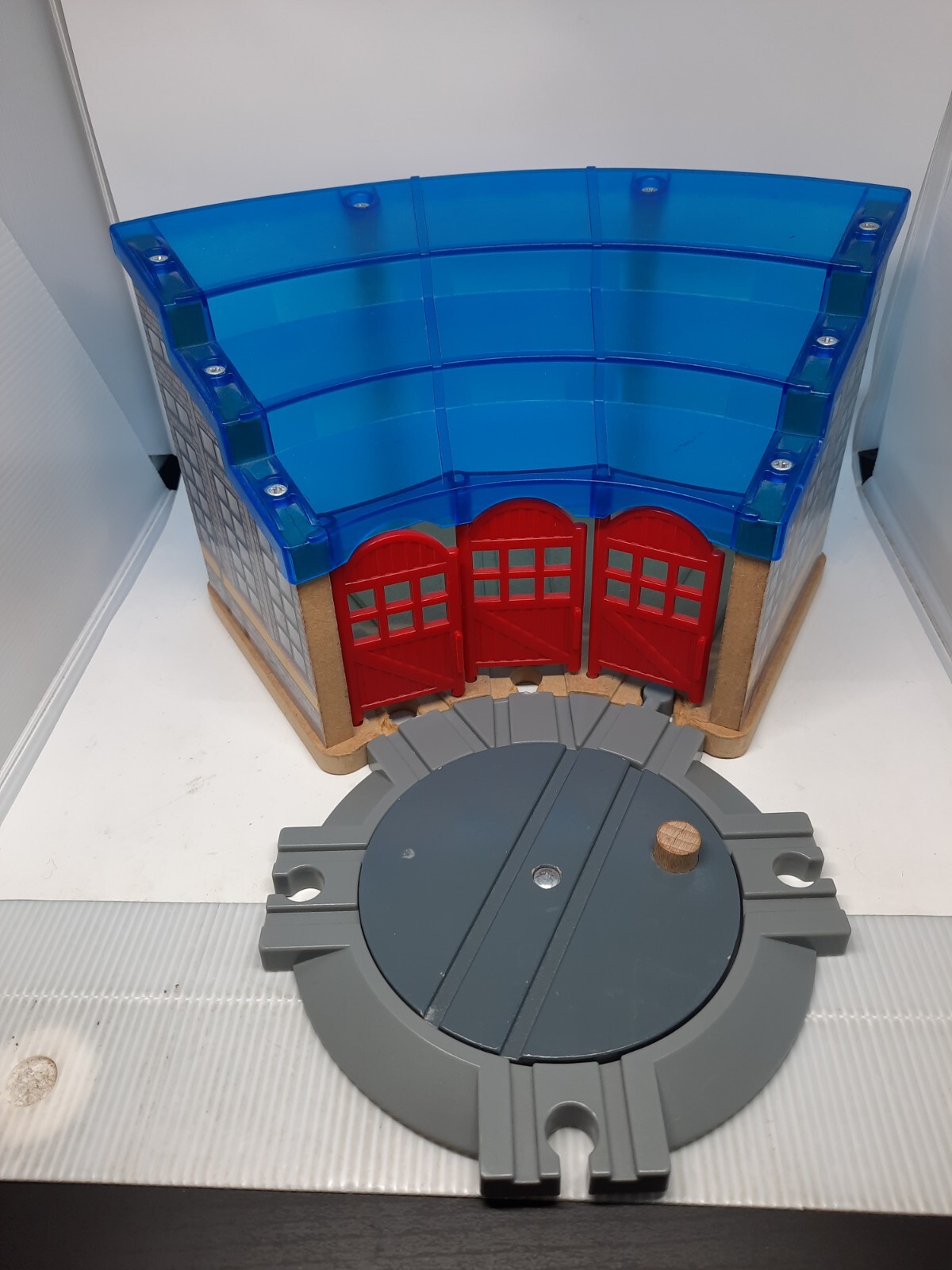 Wooden Train Station Roundhouse Shed with Turntable for Toys R Us 3-Track Set  