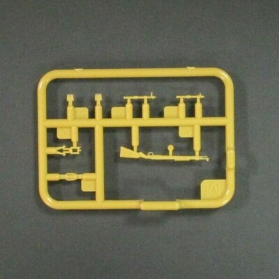 Bronco 1/35th Scale Sd Kfz 6/2 Flak 36 Parts Tree M from Kit No. CB35043