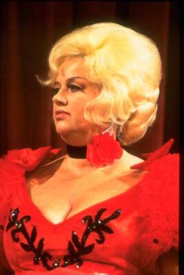 Actress Diana Dors 1975 OLD TV PHOTO 1