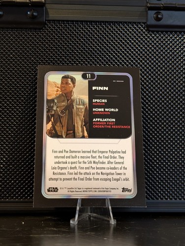 2023 TOPPS STAR WARS FLAGSHIP FINN #11 GOLD FOIL PARALLEL - Bild 2 von 2