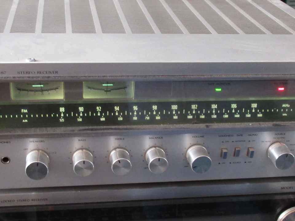 JVC R-S7 Vintage Stereo Receiver Amplifier Tuner AS IS - Image 2 of 4