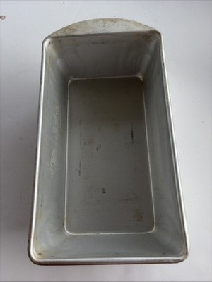 Vintage MIRRO Rolled Edge Aluminum Meat Loaf Bread Pan 9 1/4'' x 5 1/4'' x 2 3/4