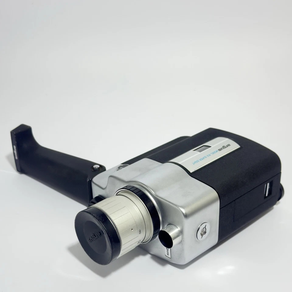 Cámara de película Argus 812 Super Eight vintage años 60 con estuche original Foto 4 de 4