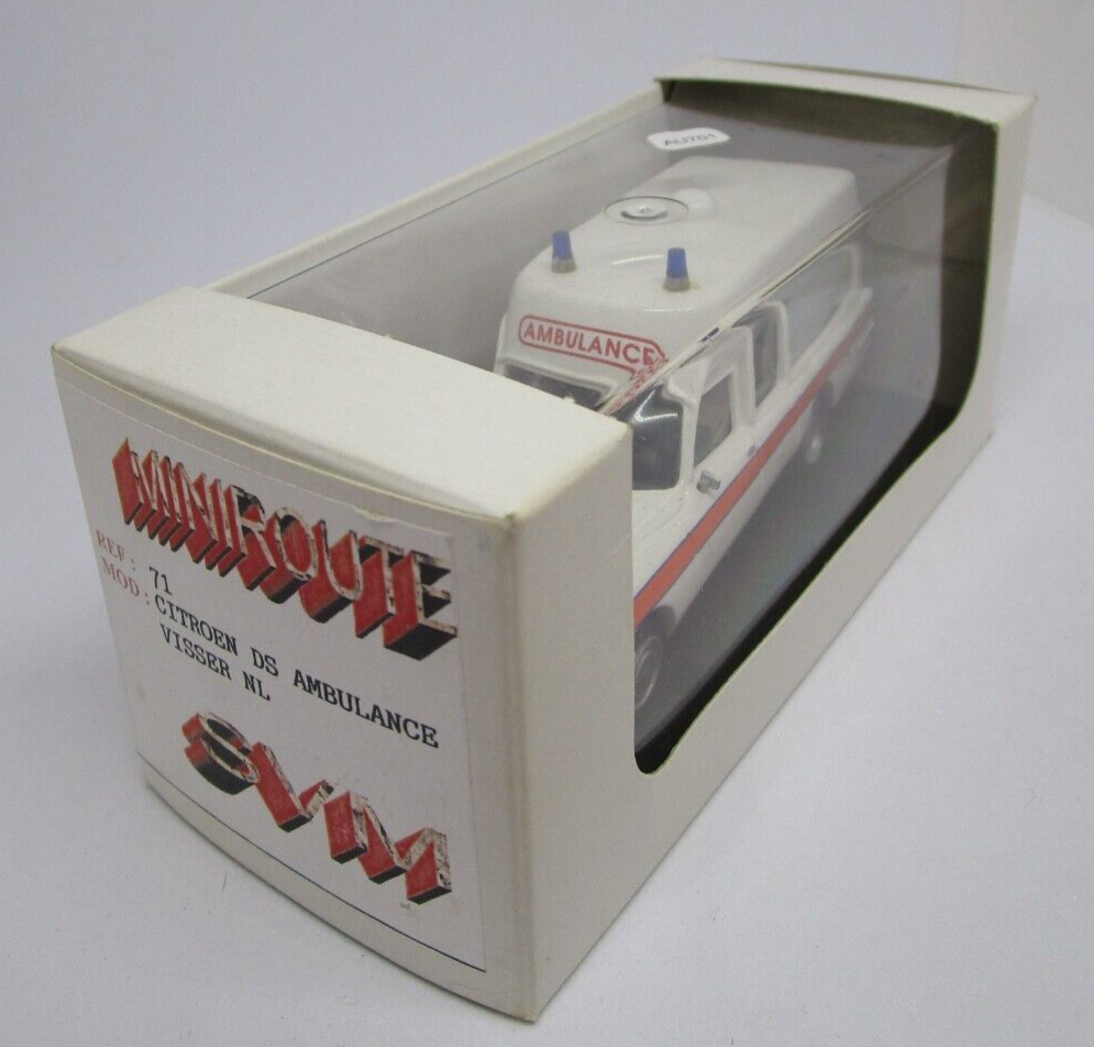 Miniroute - 1:43 - Citroën DS Ambulance Miniroute - 1:43 - Citroën DS Ambulance