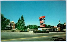 QUINCY, MA  ~ Roadside PRESIDENTS' CITY MOTEL Mrs. Winfield Scott Postcard 1970s