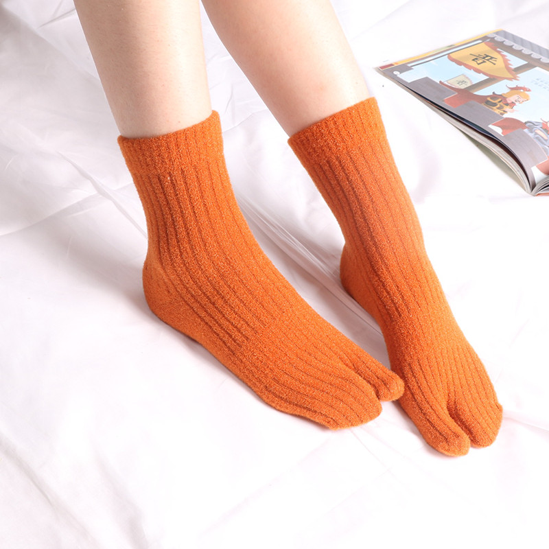 4 Pairs Lady Split Toe Sock Japanese Kimono Tabi Sock Ankle Soft Thick Warm Cosy eBay