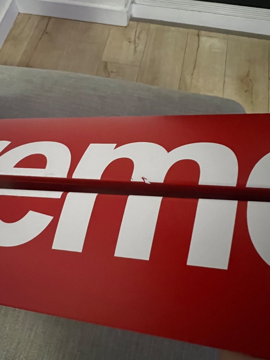 Supreme Lucano Step Ladder Red Box Logo FW18 100% Authentic Supreme Lucano Step Ladder Red Box Logo FW18 100% Authentic