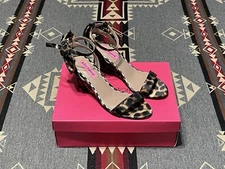 Betsey Johnson Neely Leopard Bow Wedge Heels Ankle Strap 8