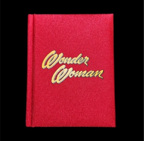 Vintage Wonder Woman Address Book ~1999 Chronicle Books~ Hardcover NEW DC Comics