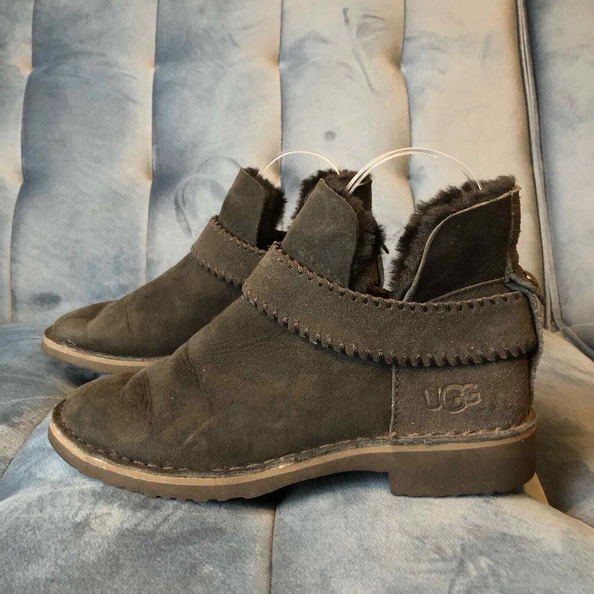 Ugg mckay outlet ankle booties