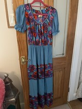Vintage Keynote maxi dress Prairie style smock 60/70’s Floral Small