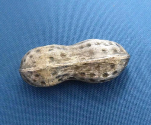 Signed Lunt Taxco Mexico Sterling Silver PEANUT Figural Pill Trinket Box