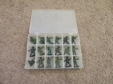 Vintage Lot Toy Soldiers Plastic Army Men green Figures Set Of 18