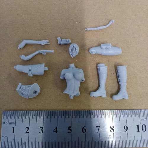 AK Interactive Doozy Roadside Soda Vending Machine Model Kit - 1/24 Scale