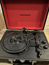 Crosley CR8005D Portable Turntable Record Player Built-in Speak Bluetooth Tested