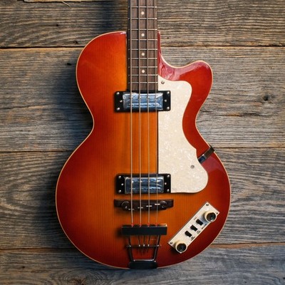 Hofner Ignition PRO Club Electric Bass Guitar- Sunburst - Open Box