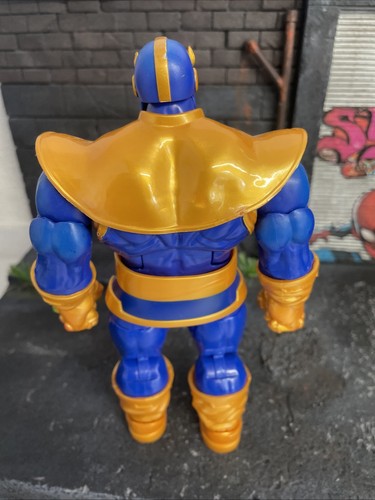 Figura de acción Marvel Legends Thanos Infinity Gauntlet Deluxe 6” - Imagen 7 de 7
