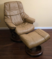 Ekornes Stressless Medium Taupe 'Reno' Leather Recliner Chair Ottoman