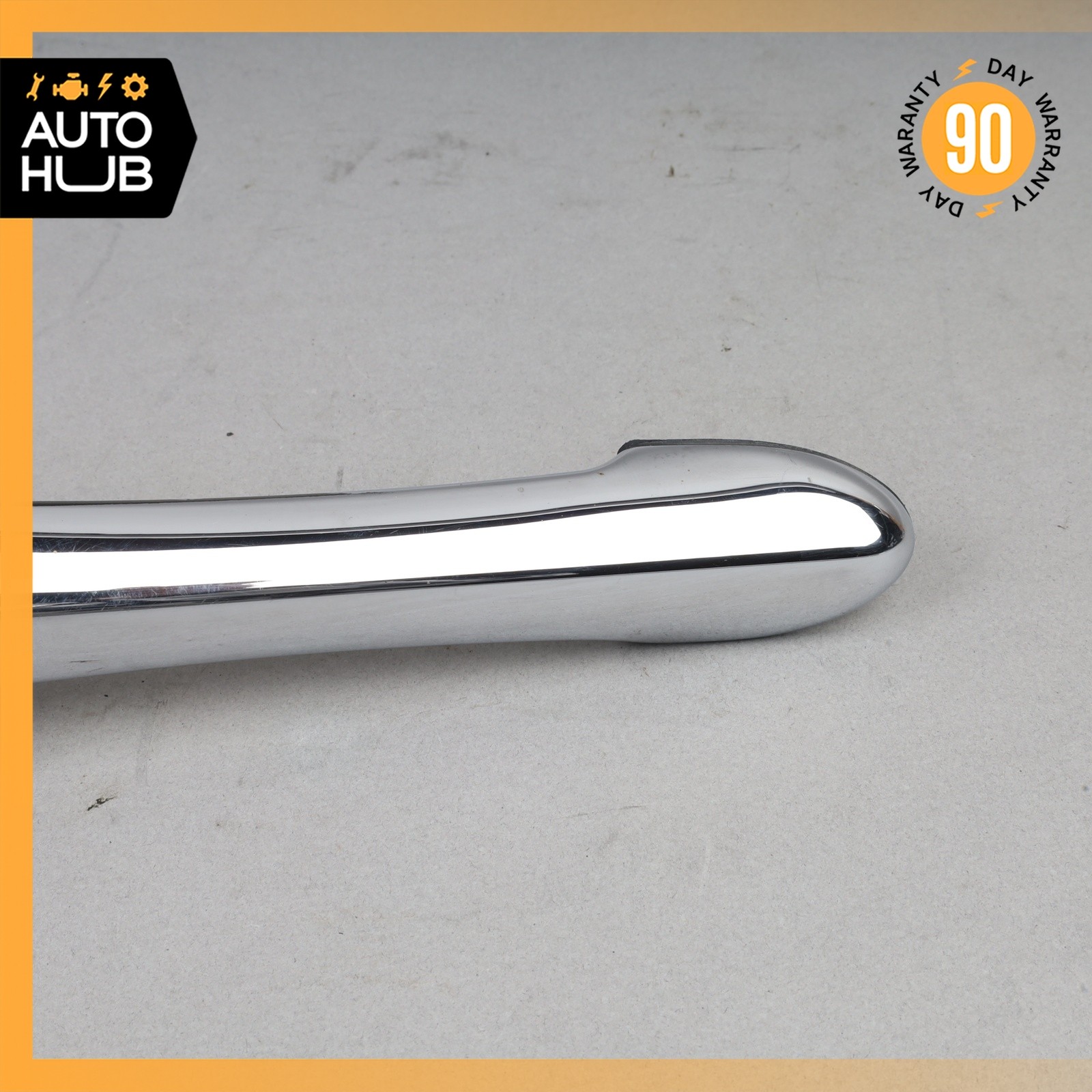 08-19 Maserati GranTurismo M145 Front Left Side Door Handle Chrome OEM