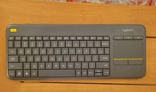 Logitech K400 Plus Wireless Keyboard with Tou...