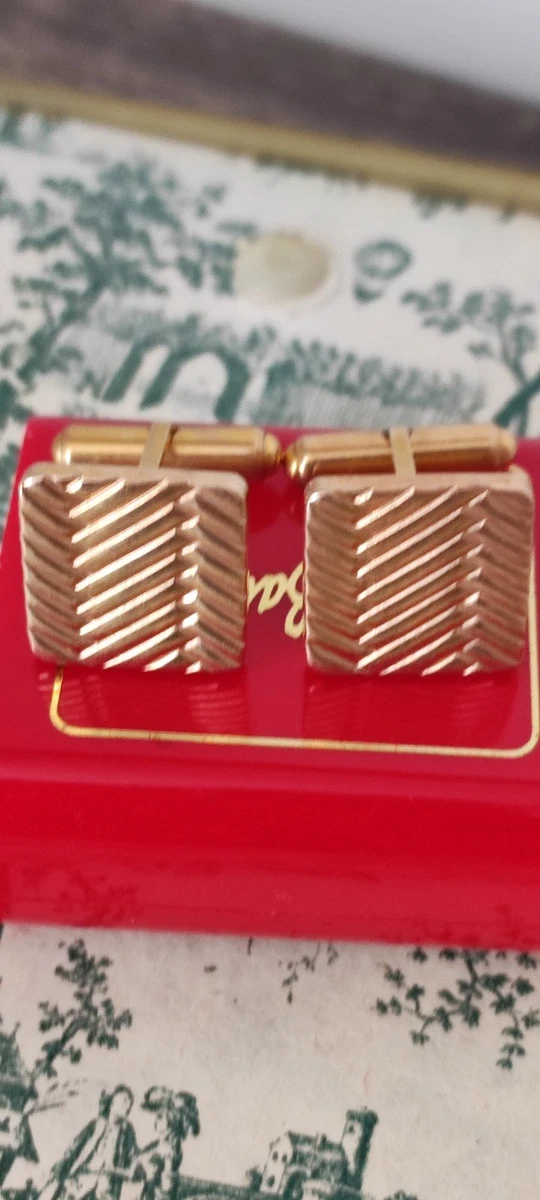 Or laminé 18 carats (750). - Boutons de manchette - Ferrari