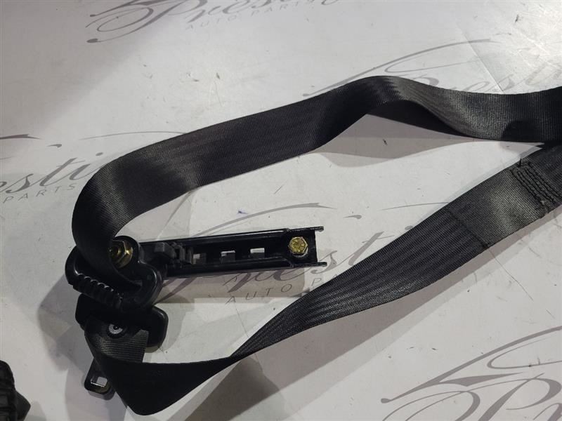 Maserati Quattroporte 2003-2012 Front Right Seat belt