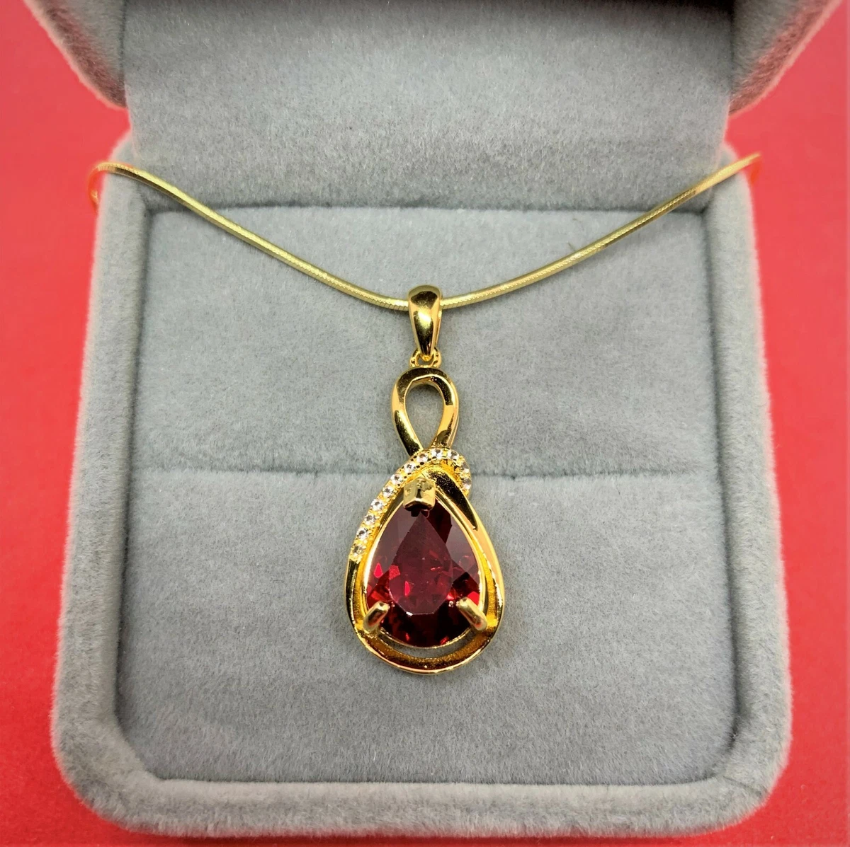 3.9 Ct Certified Rare Red Painite Necklace in 18k Yellow Gold