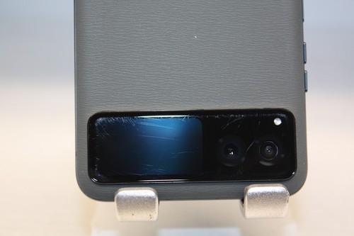 Motorola Moto Razr 5G 2023 XT2323-5 - 128GB - Green (Unlocked) Smartphone, READ - Photo 9 sur 15