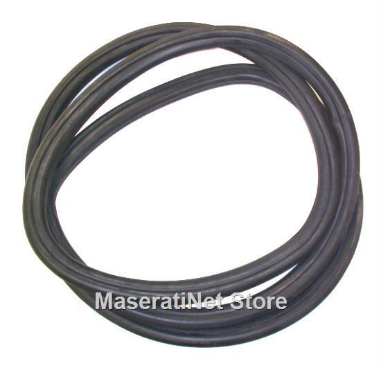 MASERATI FRONT WINDSCREEN GASKET 3500 GT VIGNALE SPYDER CONVERTIBLE CABRIOLET