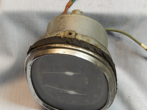 Speedometer and Tachometer off a 1964 Honda CB77 305 SuperHawk - Picture 5 of 9