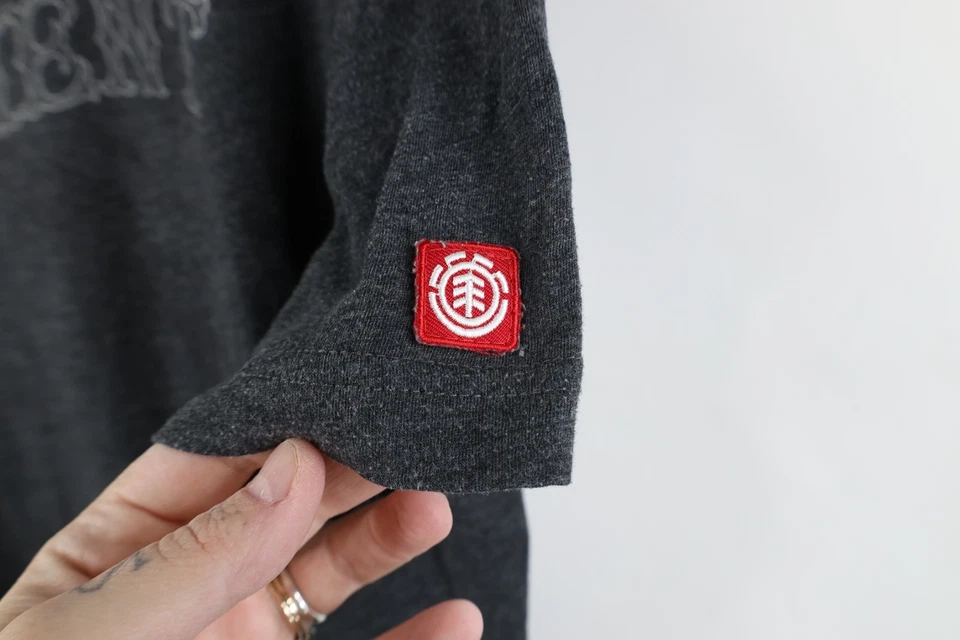 Camiseta tejida vintage Element Skateboards para hombre grande deletreada skateboarding EE. UU. Foto 4 de 4