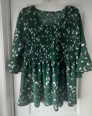 BloomChic Womens 18 20 Boho Smocked Green Floral Peasant Babydoll Bell Sleeve