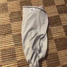 The Ollie Swaddle in light Grey