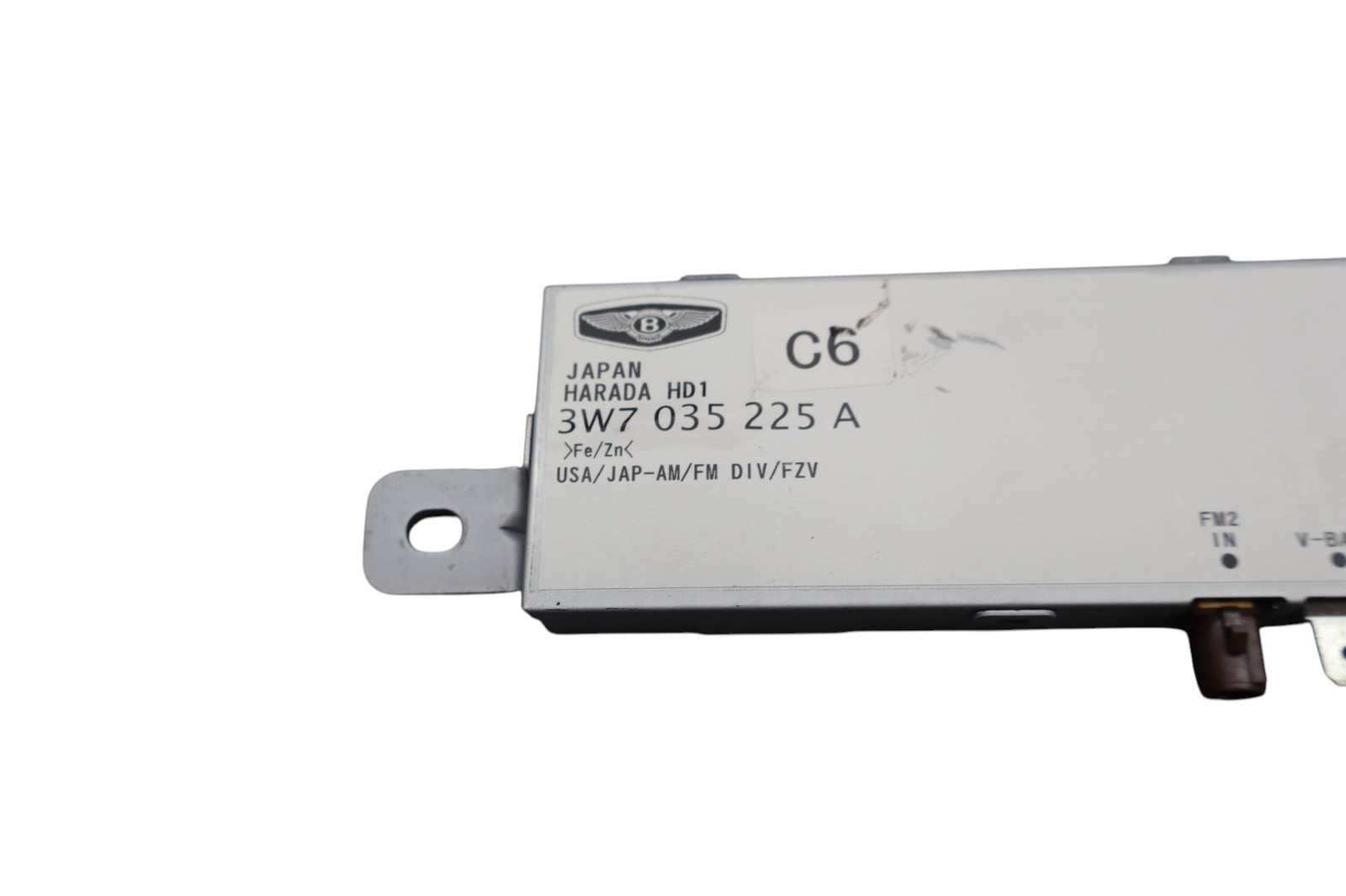 Bentley Continental Flying Spur 2003-2010 Rear Am/fm amplifier