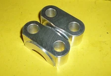 TRIUMPH BONNEVILLE T120 TRIDENT T150 1971-73 WHEEL SPINDLE CAP 97-3947 UK MADE