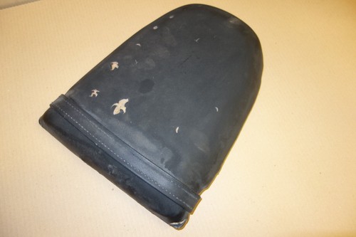 Suzuki Gsxr gsxr1000 1000 K1 K2 rear passenger seat - Picture 2 of 6
