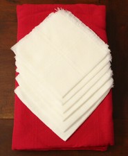 Mexican Party Round Pink Tablecloth for Cinco de Mayo Fiesta with 6 Napkins