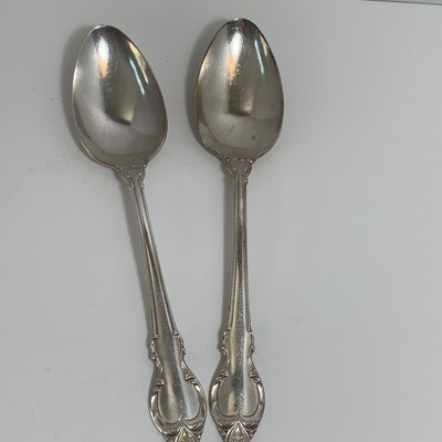 2 Holmes & Edwards SILVER FASHION Serving Spoons Inlaid Deep Silver