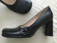 NINE WEST Black Leather Women's High Heel Shoes Size 9.5 M US  Good Condition 