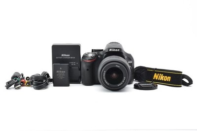 [Near Mint] Nikon D5200 24.1MP DSLR Camera 2794clicks w/ AF-S 18-55mm Lens